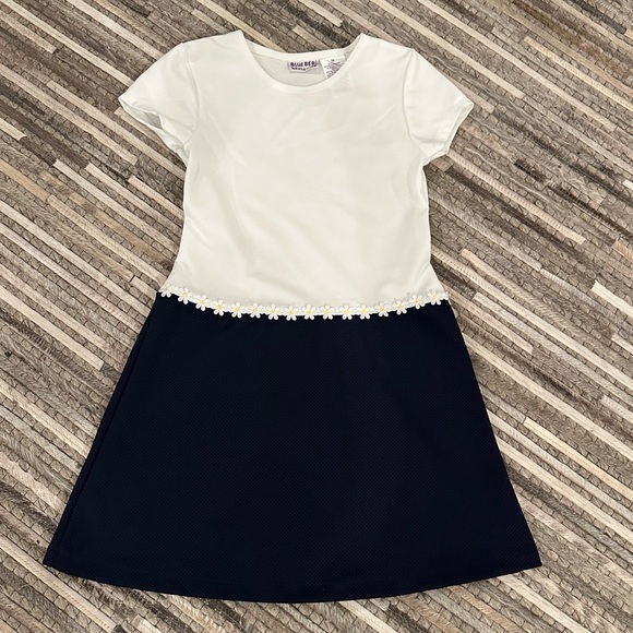 Daisy Detailed Dress & Matching Coat Set - Picture 2 of 4